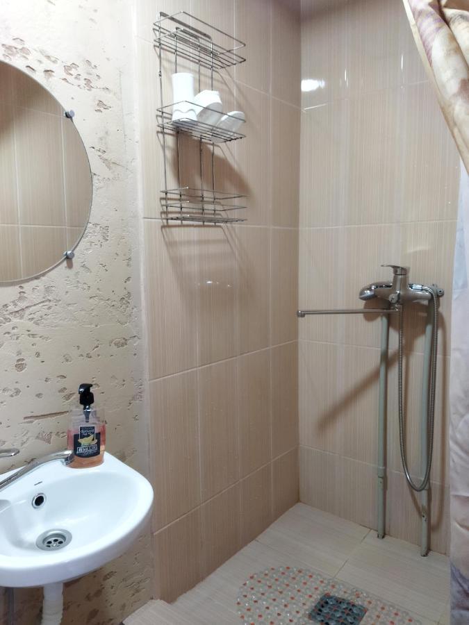 Гостевой Дом Ксения Hotel Soechoemi Buitenkant foto